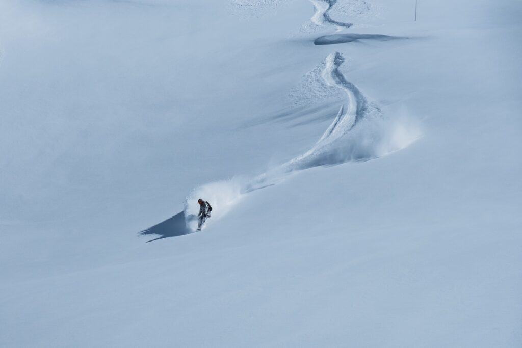 Behind The Pines snowboarding